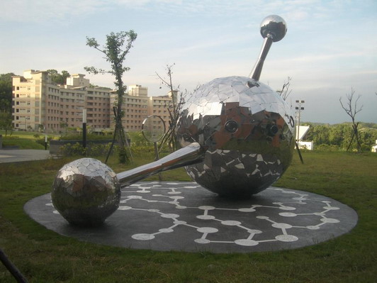 2011高師大燕巢校區(公共藝術)的第4張圖片